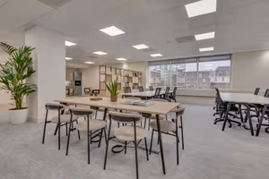 10 Person Private Office