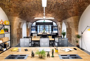 3 Person Coworking Desk