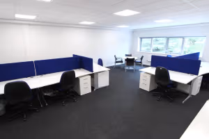 4 Person Coworking Desk