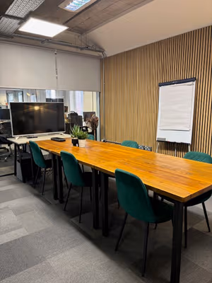 1 Person Coworking Desk