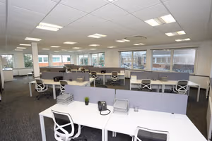 10 Person Private Office