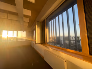 22 Person Private Office