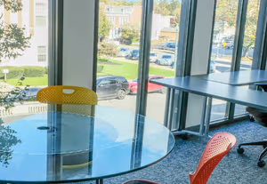 1 Person Coworking Desk