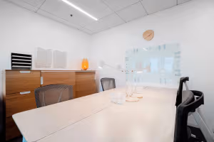 5 Person Private Office