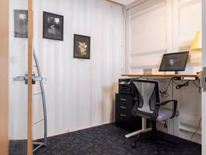 3 Person Coworking Desk