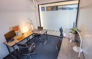 1 Person Coworking Desk
