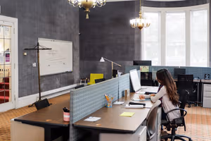 1 Person Coworking Desk