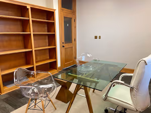 1 Person Private Office
