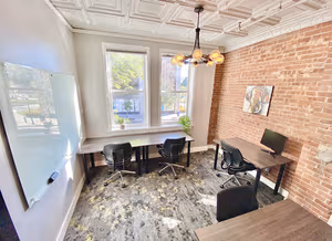 1 Person Coworking Desk