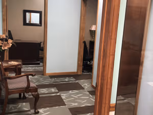10 Person Event / Temp Space