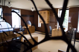 1 Person Coworking Desk