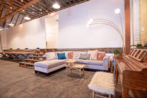 1 Person Coworking Desk