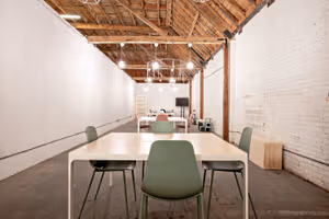 5 Person Coworking Desk
