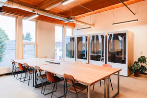 4 Person Private Office