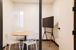 1 Person Coworking Desk