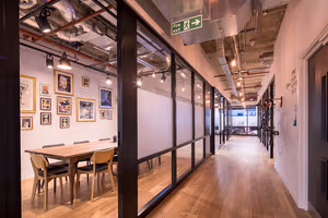 4 Person Private Office