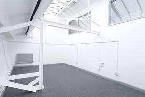 1 Person Private Office