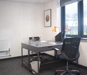 6 Person Private Office