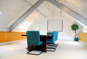 29 Person Private Office