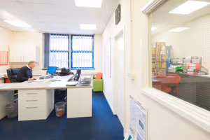 9 Person Private Office