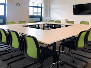 5 Person Private Office