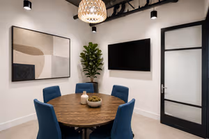 1 Person Private Office