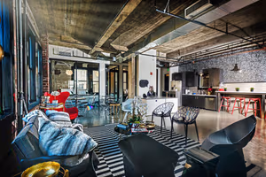 4 Person Coworking Desk