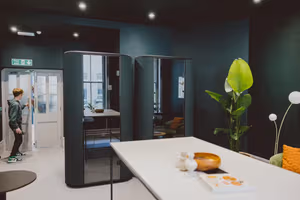 4 Person Private Office