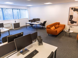 4 Person Private Office