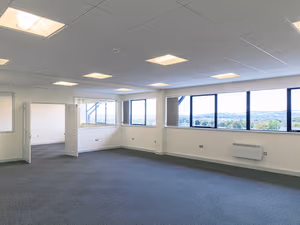 10 Person Private Office