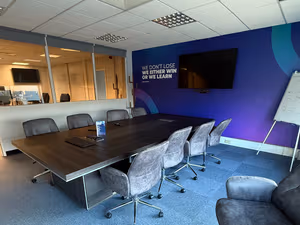 40 Person Private Office