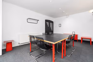 1 Person Private Office