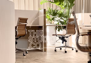 1 Person Coworking Desk