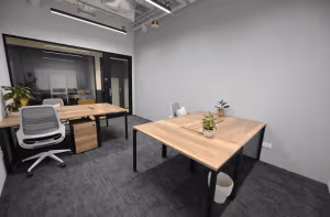 6 Person Coworking Desk