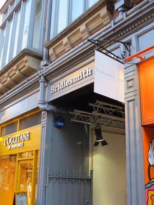 8 Person Private Office