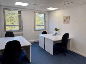 18 Person Private Office