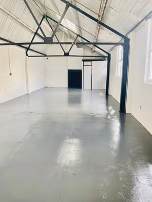 30 Person Private Office