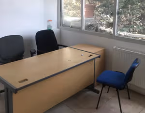 4 Person Private Office