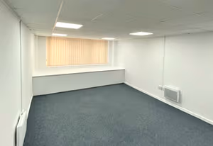 5 Person Private Office