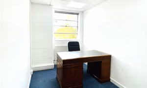 3 Person Private Office