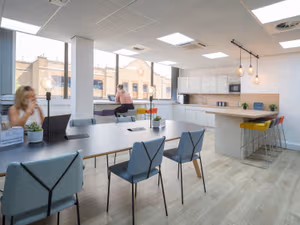 1 Person Private Office