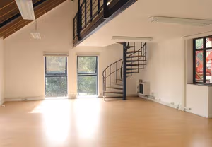 28 Person Enterprise Suite