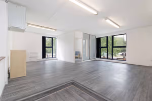 18 Person Enterprise Suite