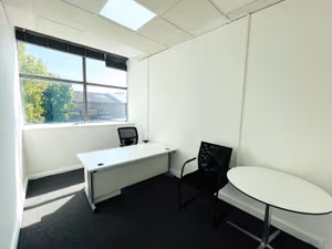 1 Person Private Office