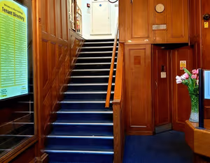 14 Person Private Office