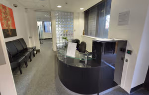 5 Person Private Office