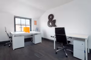 4 Person Private Office