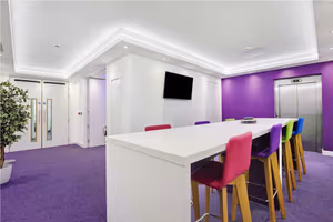 5 Person Private Office