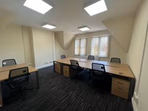 4 Person Private Office