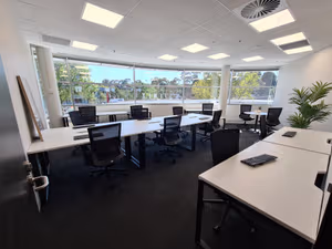 3 Person Private Office